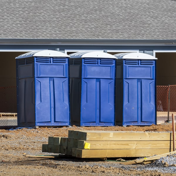 can i customize the exterior of the portable toilets with my event logo or branding in Lamar